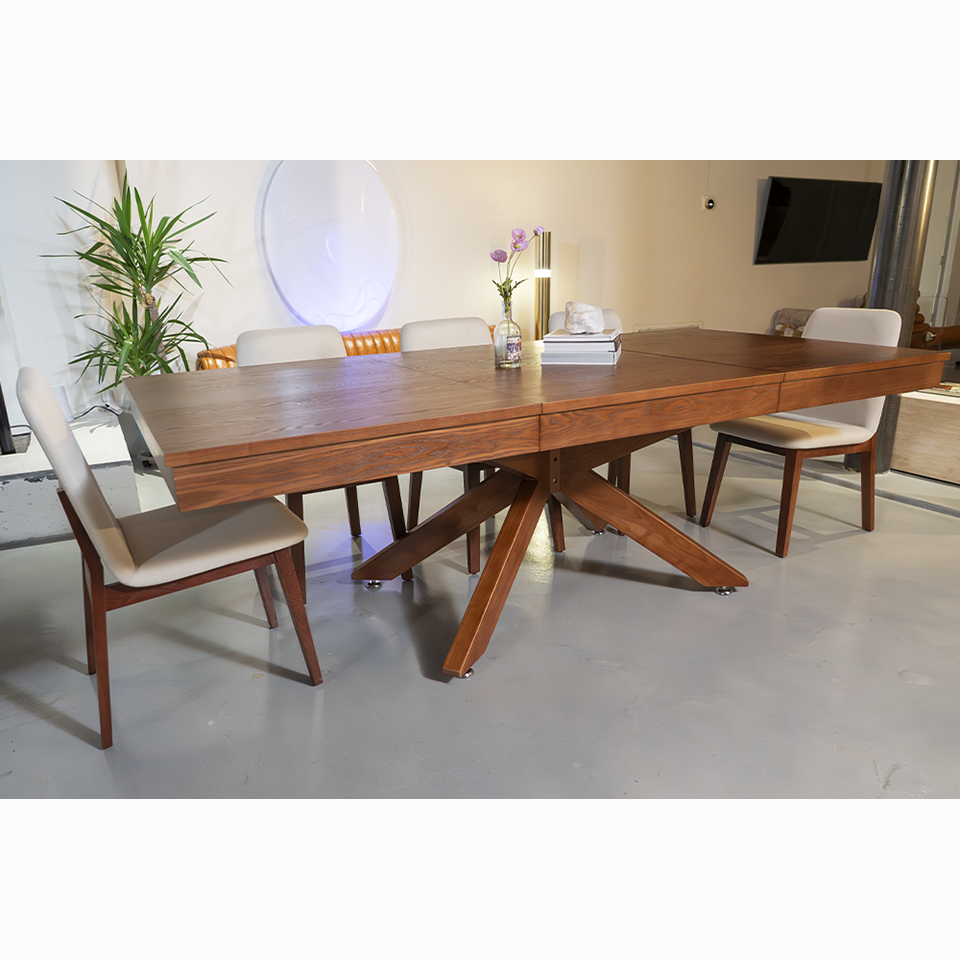 The Axiom, Oval Poker Table